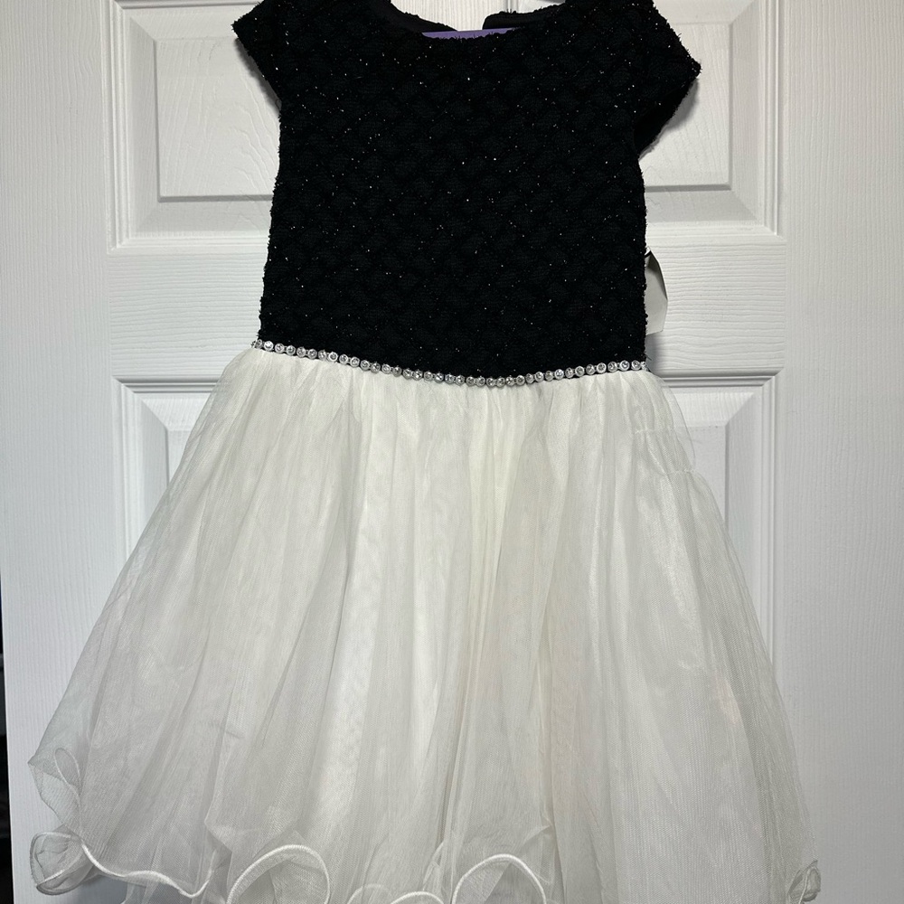 Elegant Black and White Kids Dress sz 10